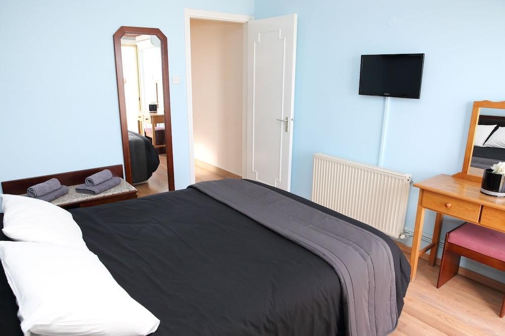 Antonis G. Hotel Apartments Oroklini Eksteriør billede